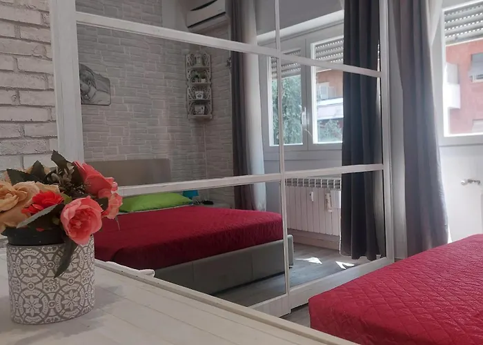 The Center Apartment *