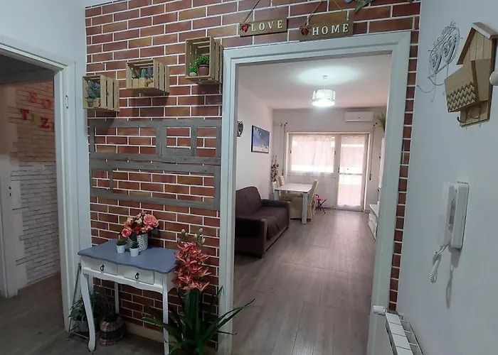 Apartment The Center